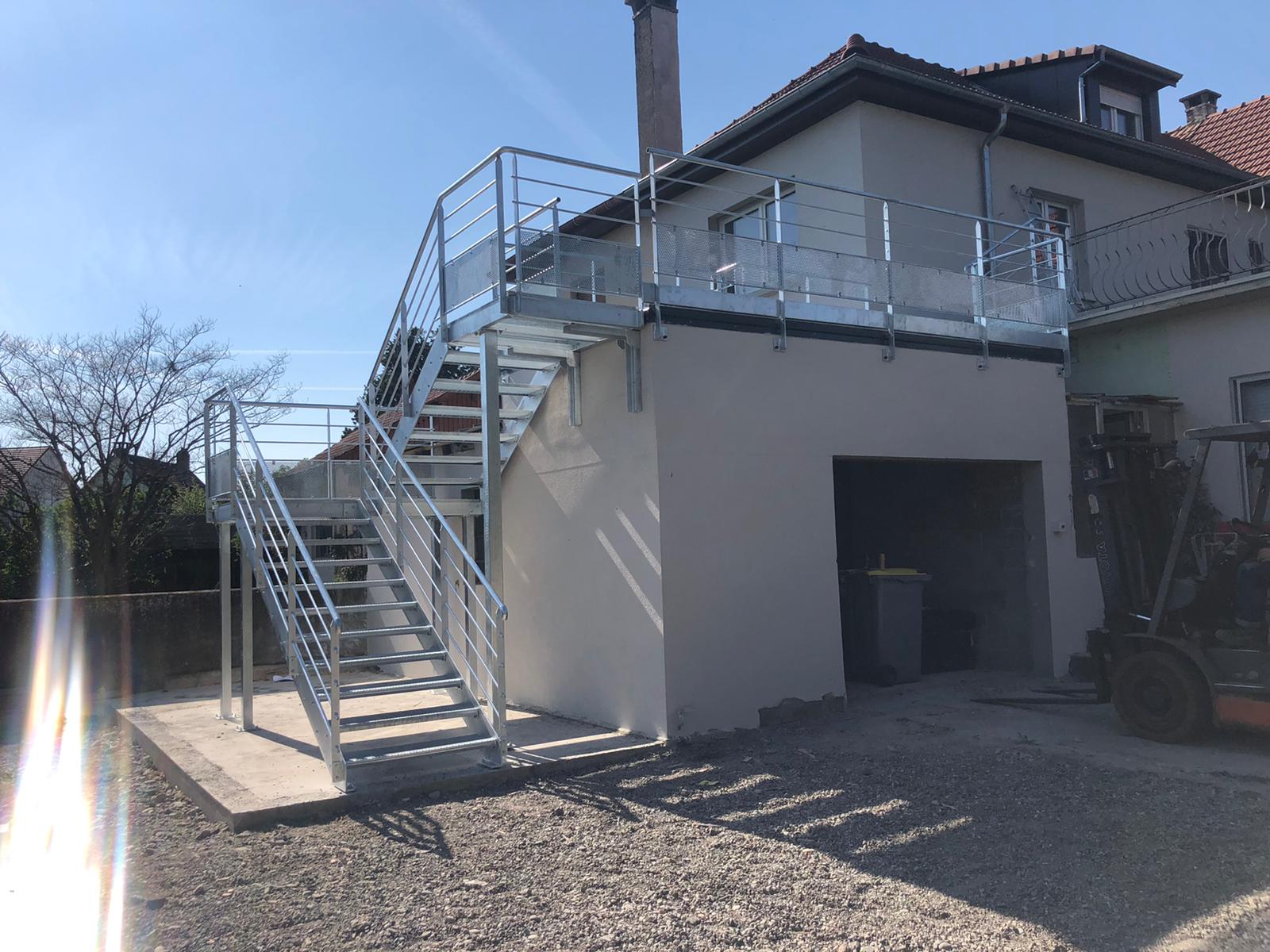 Escalier &agrave; volet invers&eacute; S&eacute;lestat